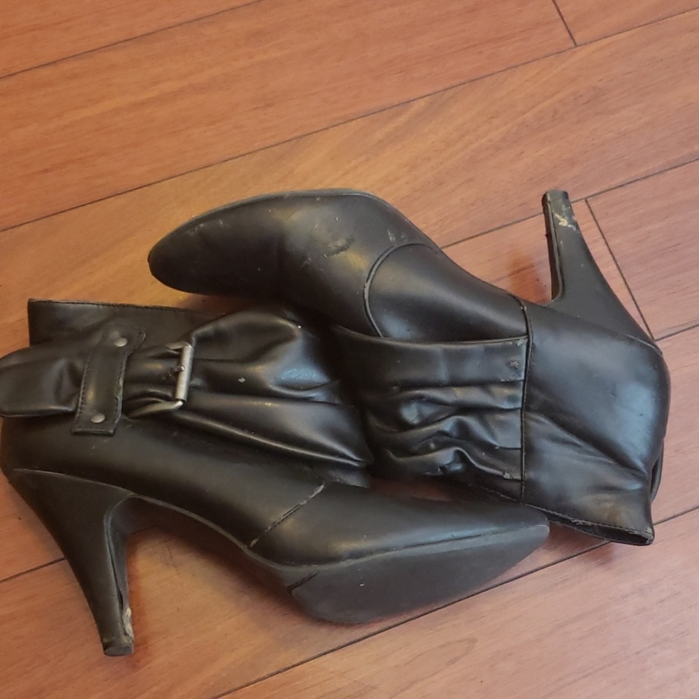Booties - Picture 2 of 5